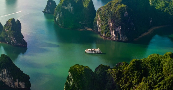 Halong Bay travel tips: your pocket guide to a perfect trip