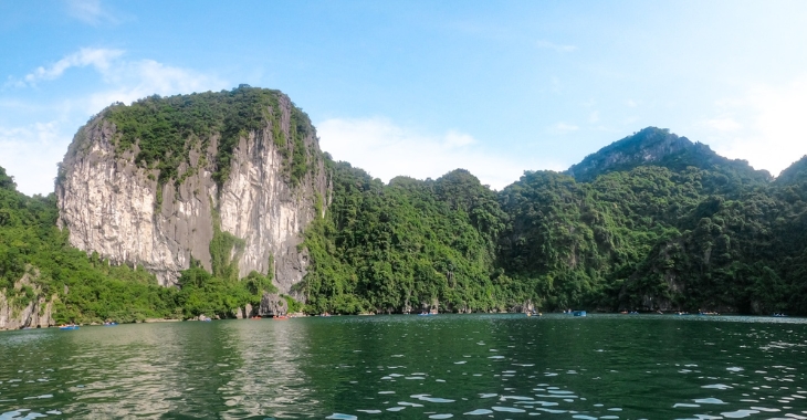 Introduction to One-day Ha Long Bay cruises